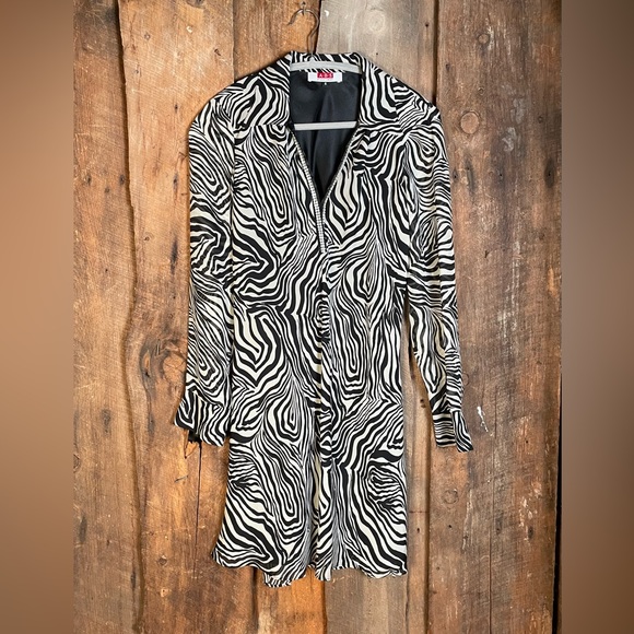 ABS by Allen Schwartz Vintage Zebra Print Shift Dress - Size 6 - Picture 3 of 15